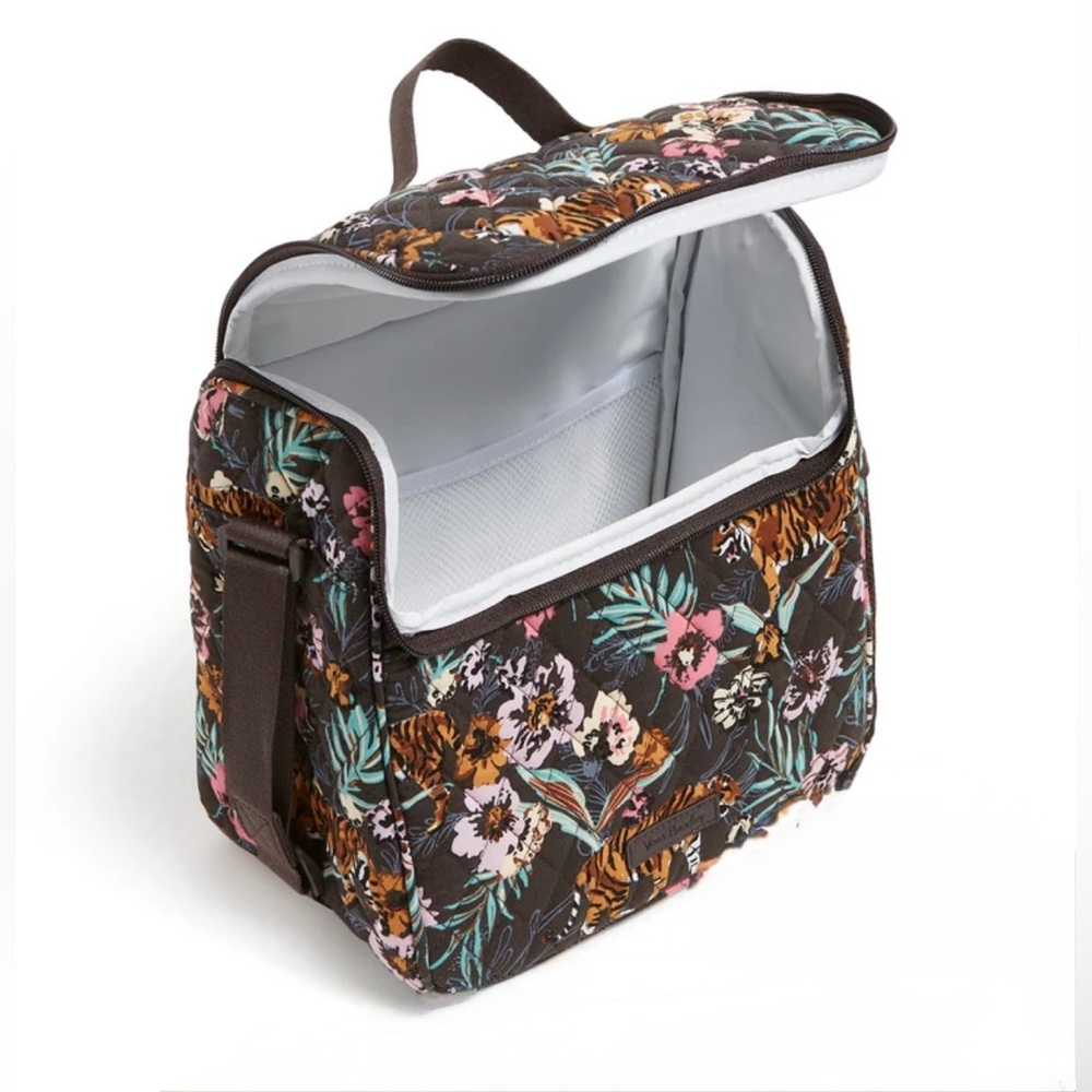 Vera Bradley Crossbody Lunch Bag in Bali Jungle - Picture 2 of 3